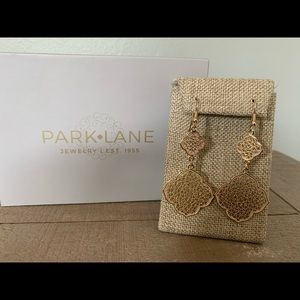 Park Lane Moana Earrings in Gold